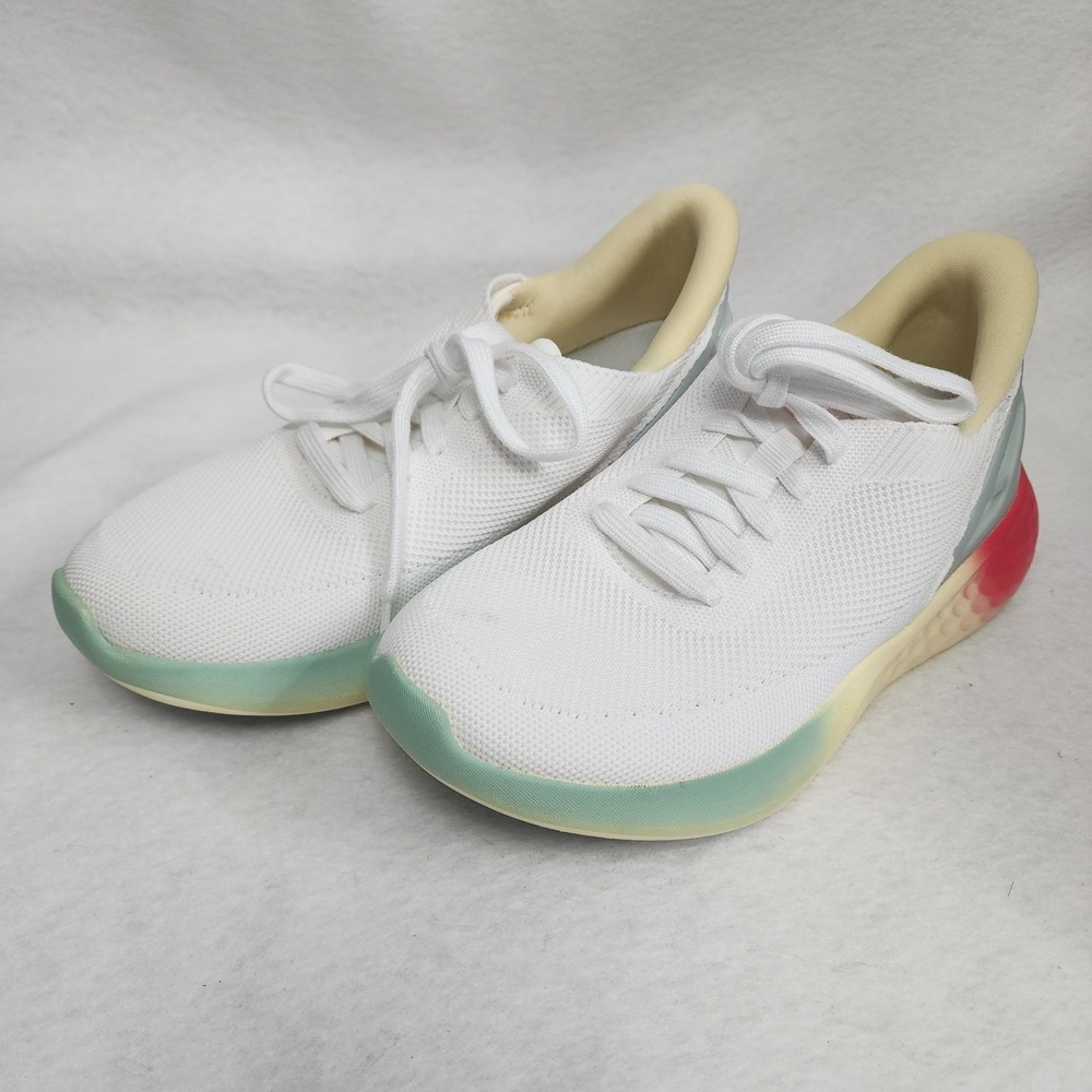 Kizik Athens DATHWM05-1D Unisex M4.5/W6 Sneakers White HandsFree Lab Shoes